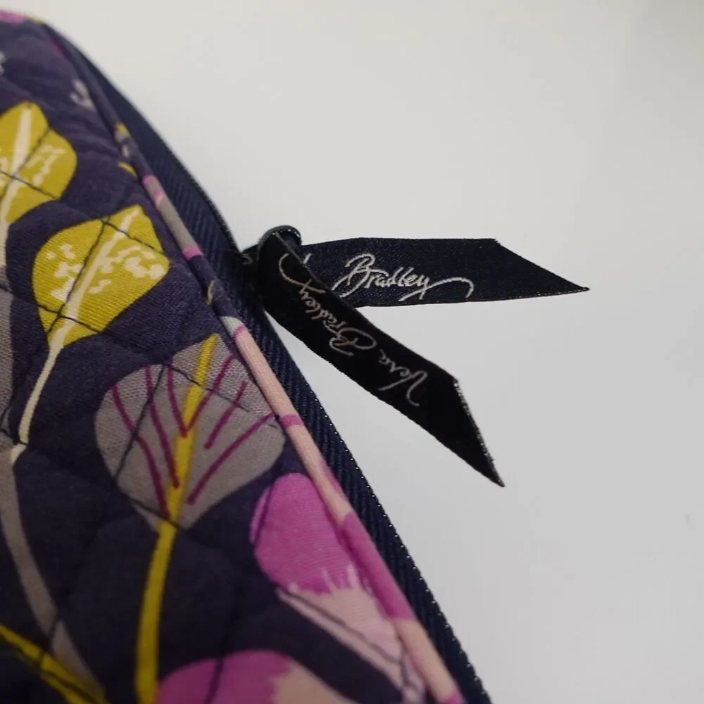 Vera Bradley Floral Birds Nightingale Laptop Zipper Sleeve 11 x 14” Purple Blue